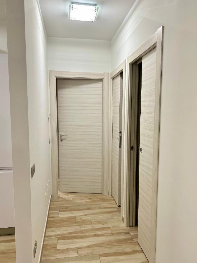 Newhouse Rooftop - Super Penthouse Seaview Nettuno Bagian luar foto