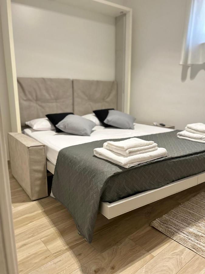 Newhouse Rooftop - Super Penthouse Seaview Nettuno Bagian luar foto